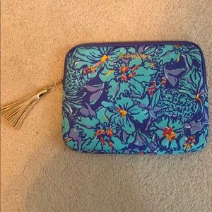 Lilly Pulitzer Mai Tai pattern tech pouch